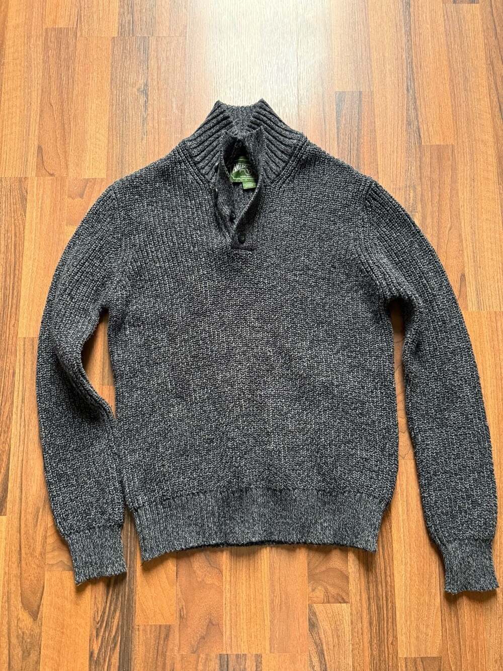 American Eagle Charcoal Grey Marled Knit Mock Neck Button Pullover Sweater Small
